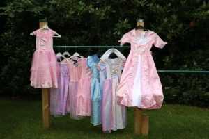 Home Prinsessen jurken voor een kinderfeestje thuis met themakist